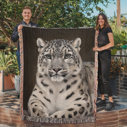 Majestic Snow Leopard Woven Blanket – The Perfect Valentine's Gift for Wildlife Lovers